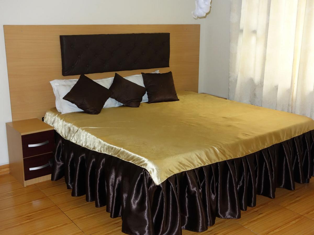 ג'ינג'ה Bridgeway Guest House מראה חיצוני תמונה